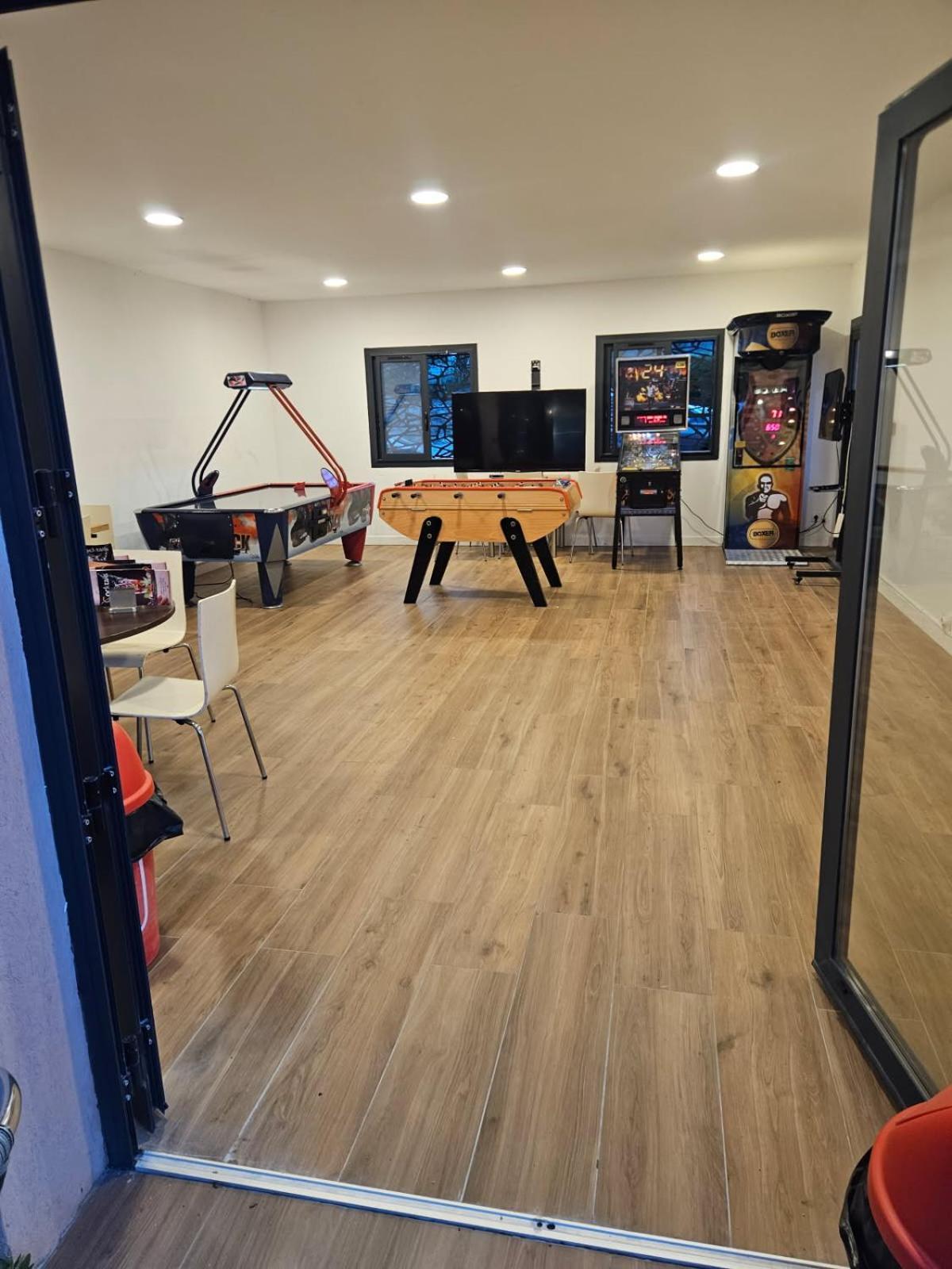 Mobil-Home 6 Personnes Chez Maylia Cadenet Extérieur photo