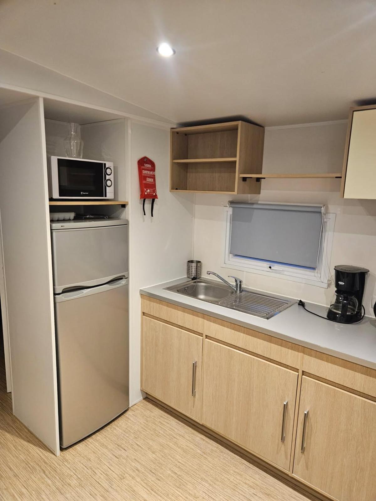 Mobil-Home 6 Personnes Cadenet Extérieur photo